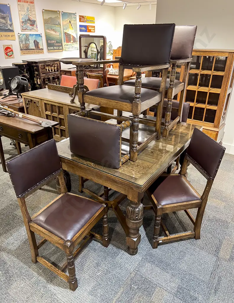 1930's Gothic Design Dining Suite Image 1++