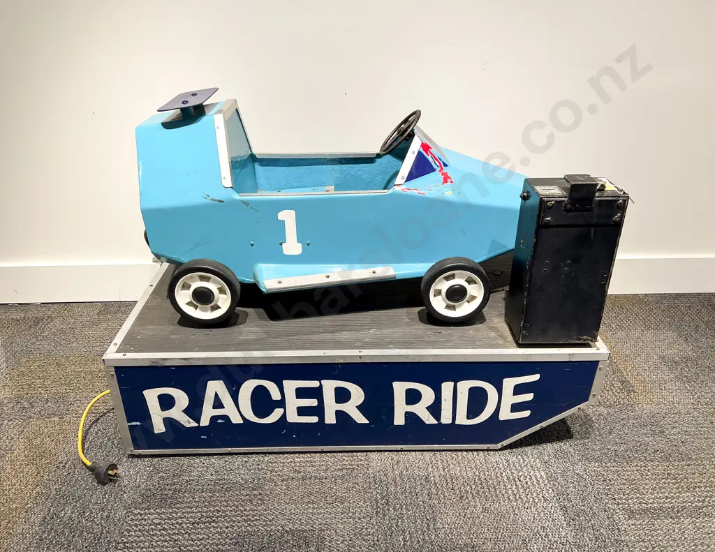 Pavement Racer Ride Car $1.00 Slot Operated Image 1++