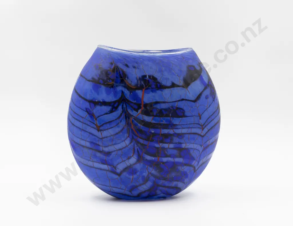 Garry Nash Compressed Ovoid Glass Vase Image 1++