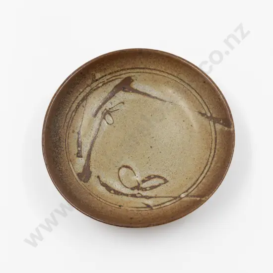 Len Castle Dish