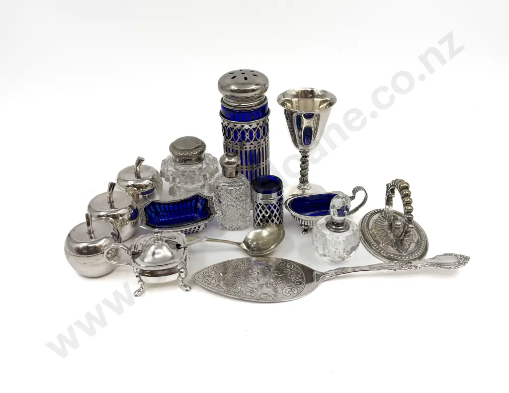 Canteen of Assorted S/P & Cutlery Image 1++