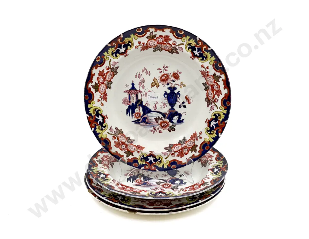 Two Pairs of Victorian Plates Image 1++