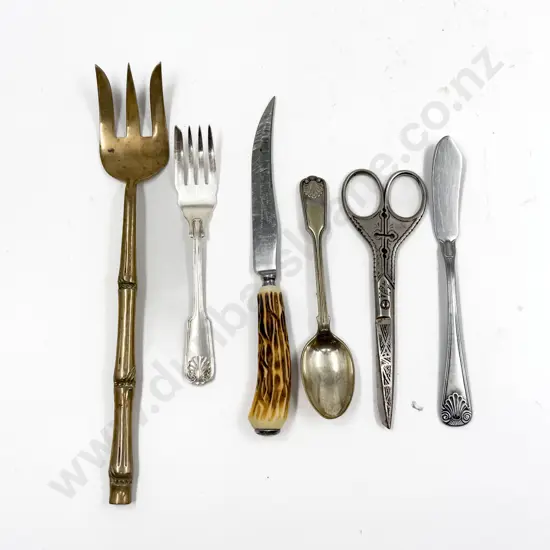 Quantity of Assorted S/P Cutlery incl Horn Handle & Kings Pattern
