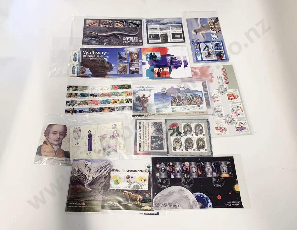 Qty NZ and World FDC's Image 1++