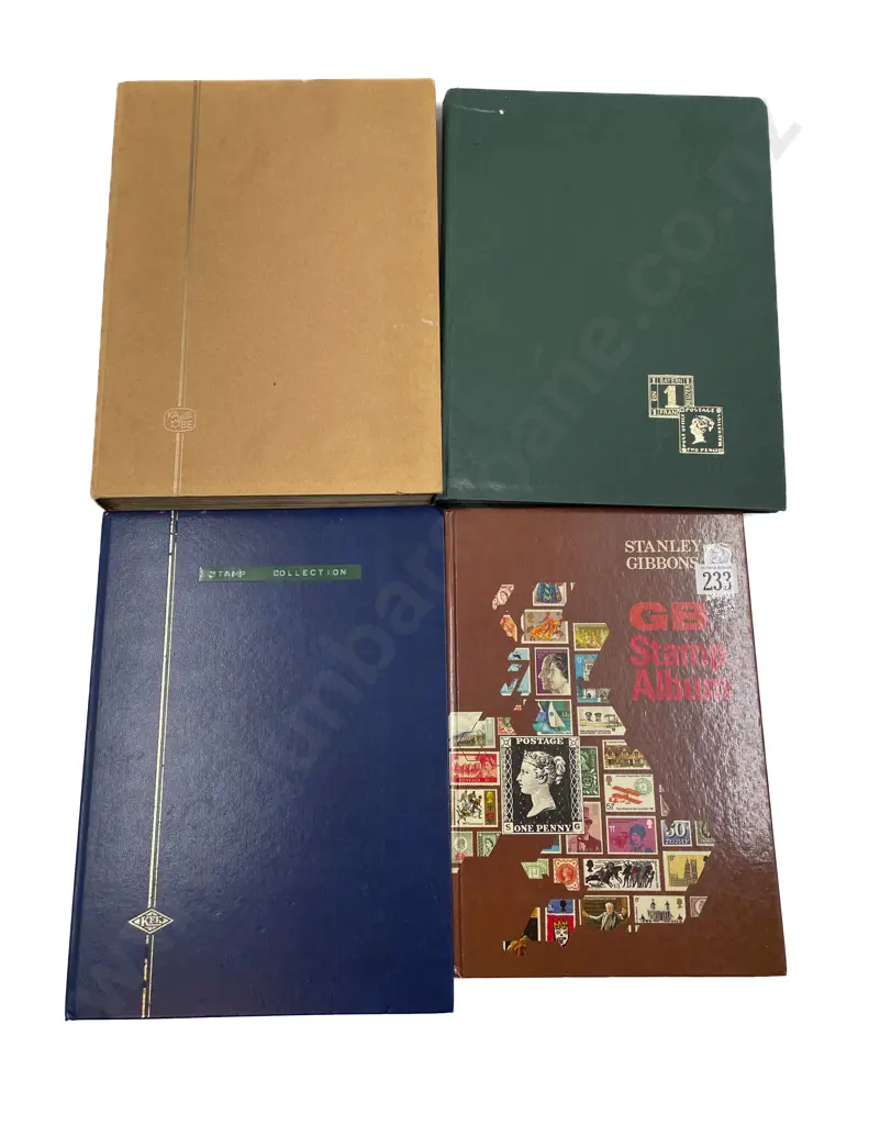Four Vintage World Stock Book Albums Image 1++