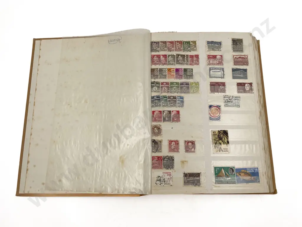 Four Vintage World Stock Book Albums Image 1++