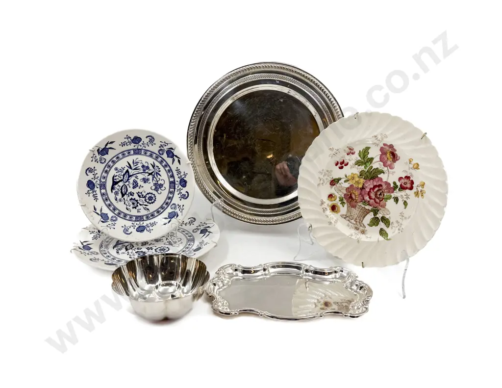 Small Quantity of Assorted S/P & China Image 1++