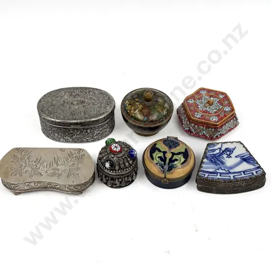 Small Quantity of Assorted Trinket Boxes