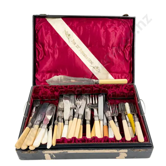 Quantity of Assorted Bone Handled Cutlery etc
