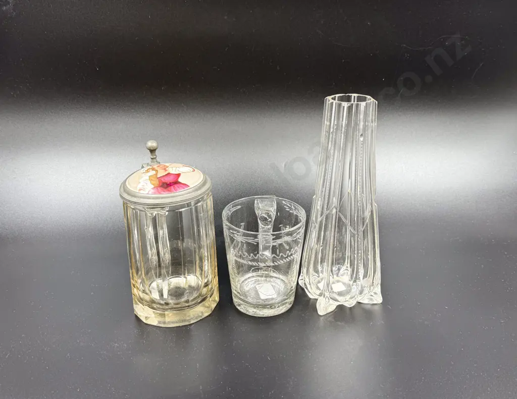 Small Quantity of Assorted Vintage Glass including Tankard Image 1++