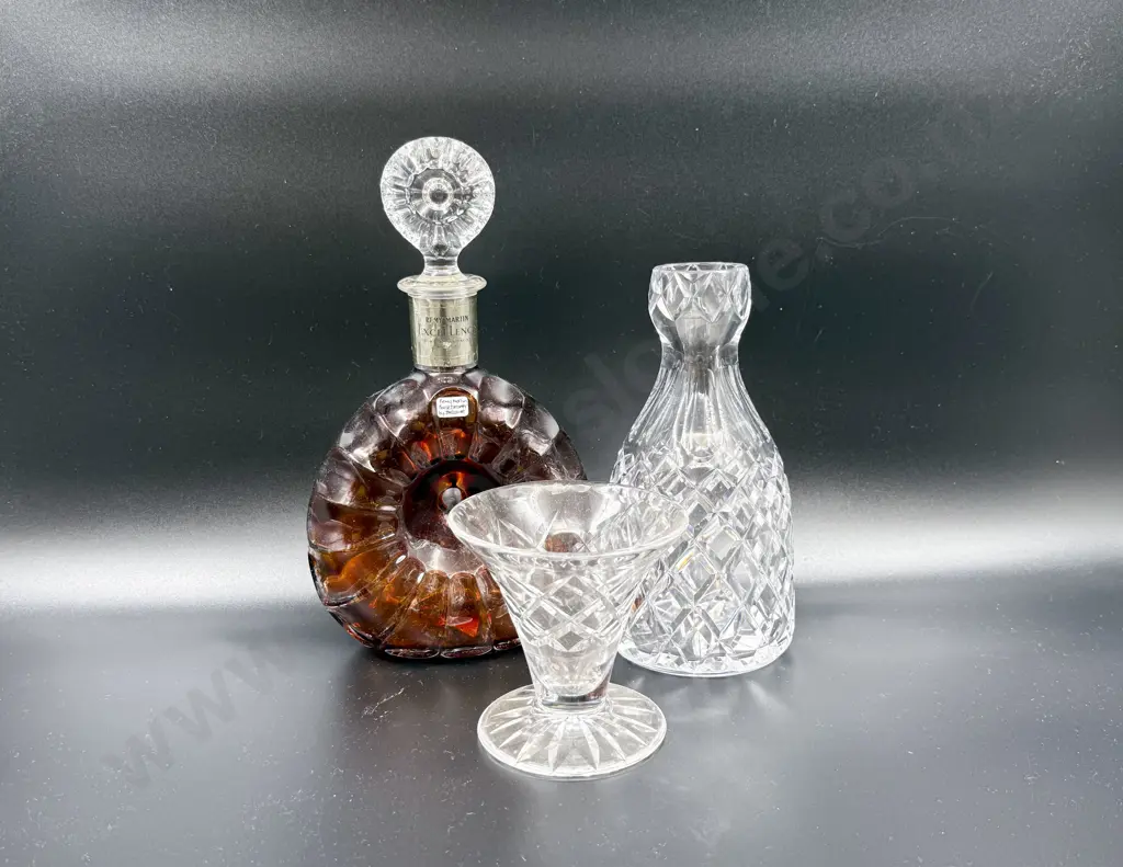 Remy Martin Baccarat Bottle Decanter & Two Pieces of Crystal Image 1++