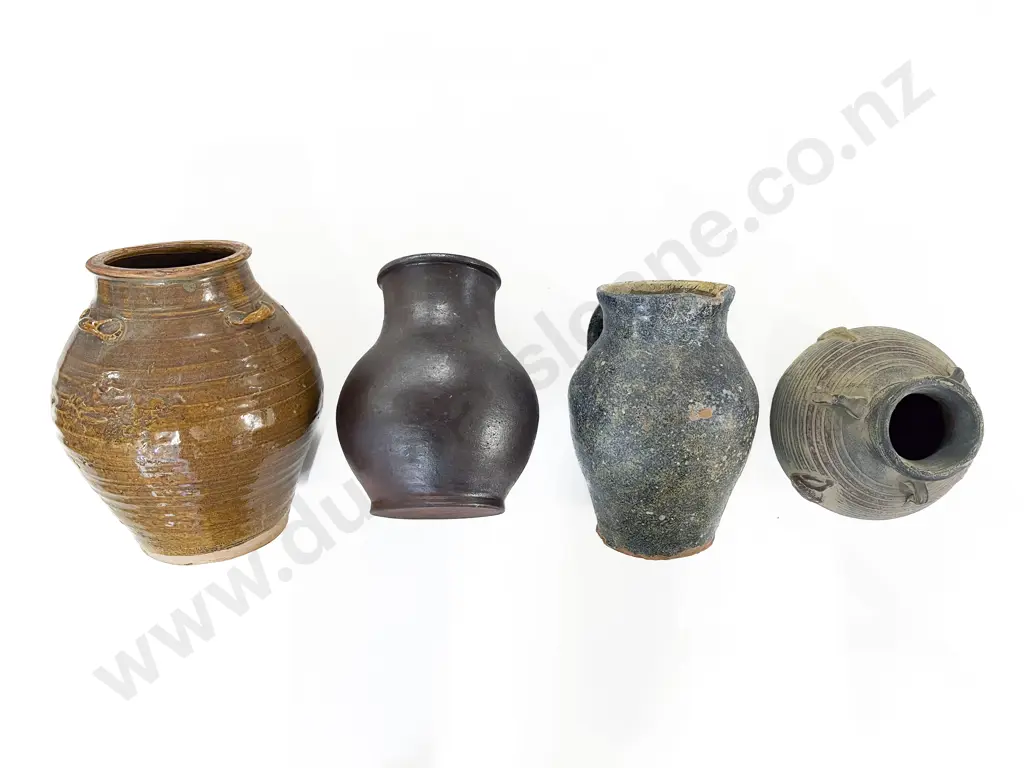 Four Pieces of Assorted Pottery Image 1++
