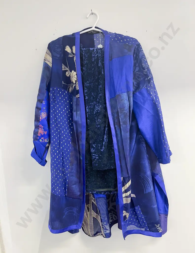 Jacki Peters NZ Two Piece Top and Skirt Outfit with Maggie Shepherd Over Shirt Image 1++