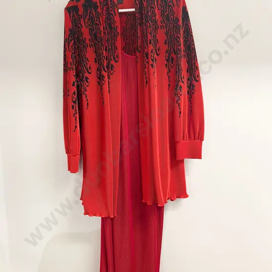 Bee Australia Two Piece Blouse and Dress Outfit