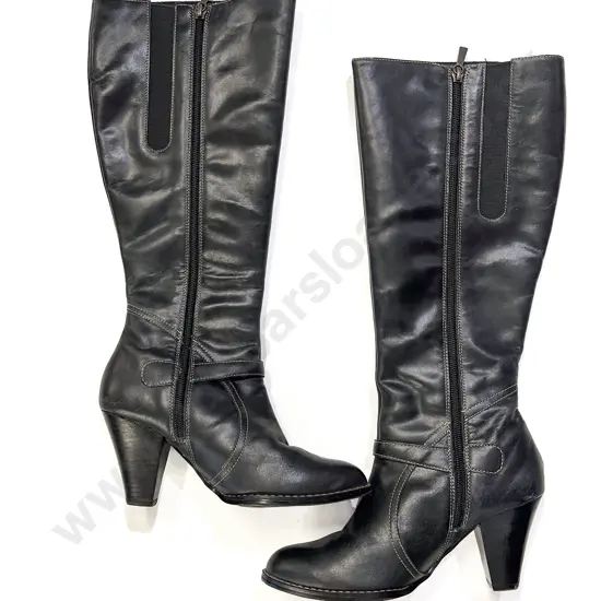 Diana Ferrari Black Leather High Heel Boots