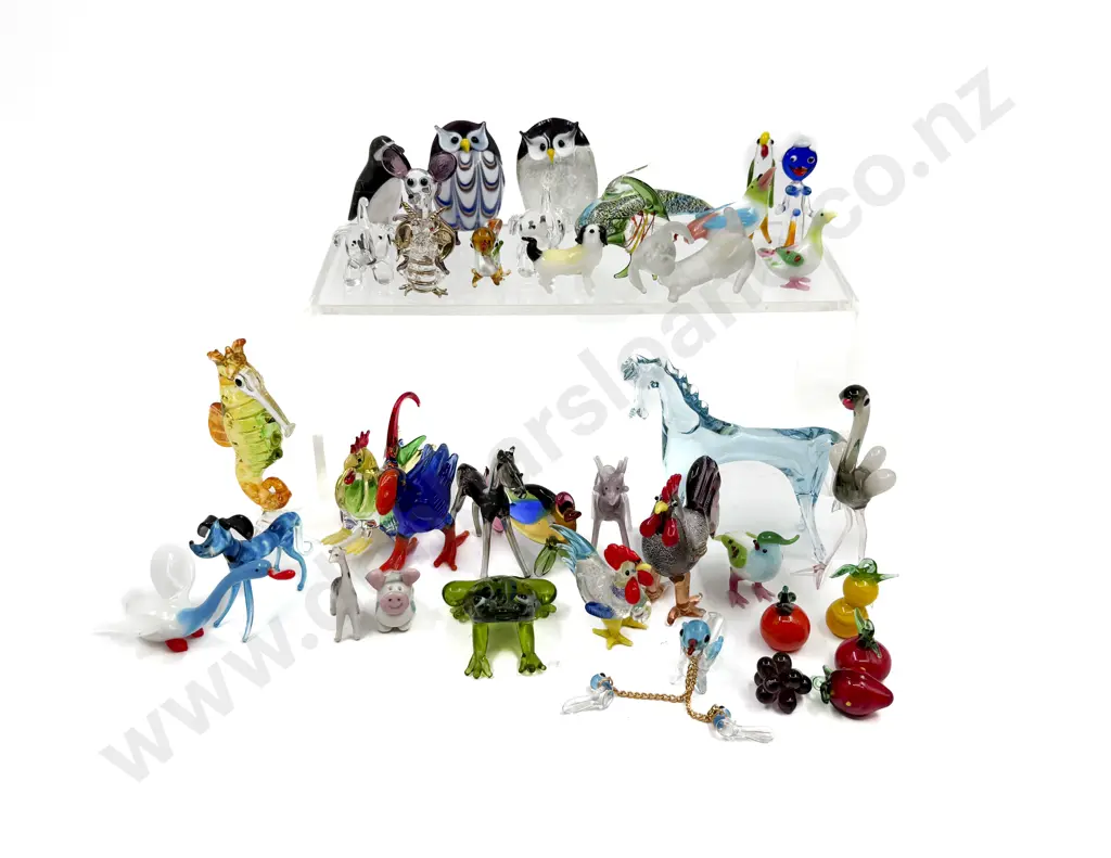 Quantity of Assorted Art Glass Animal Ornaments Image 1++