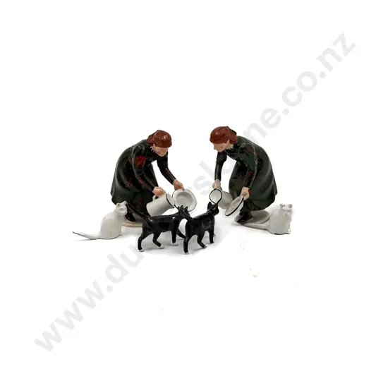 Pair of Small Painted Lead Figures & Four Lead Cats