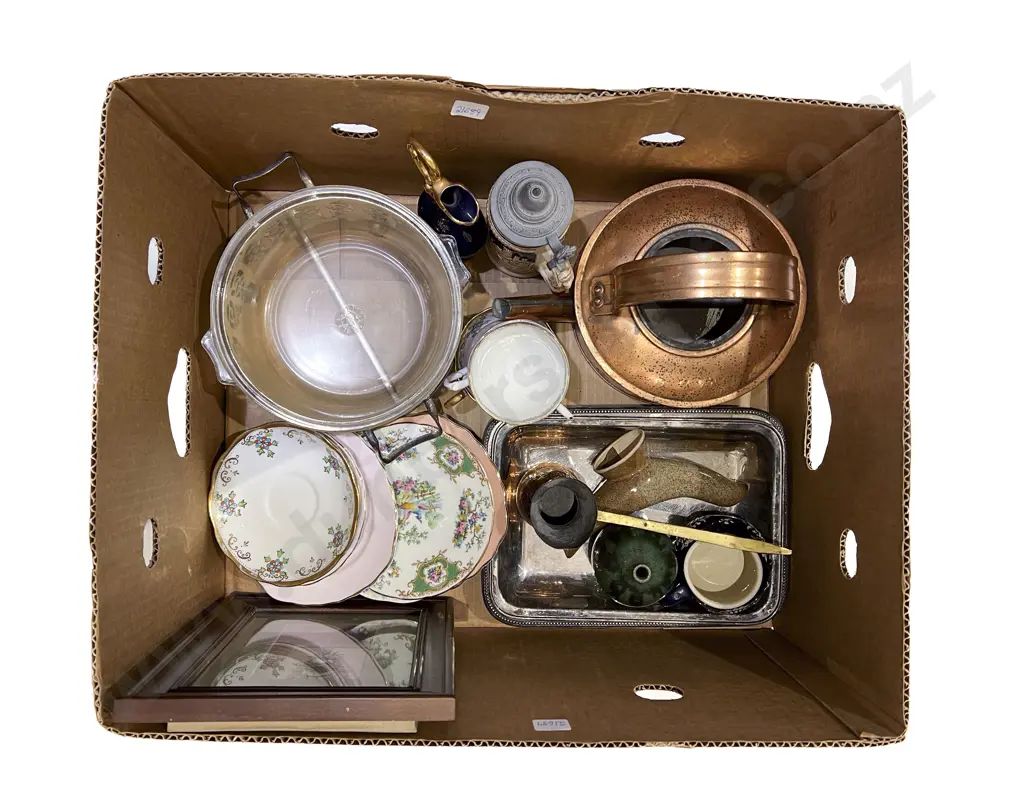 Box Lot of Assorted Image 1++