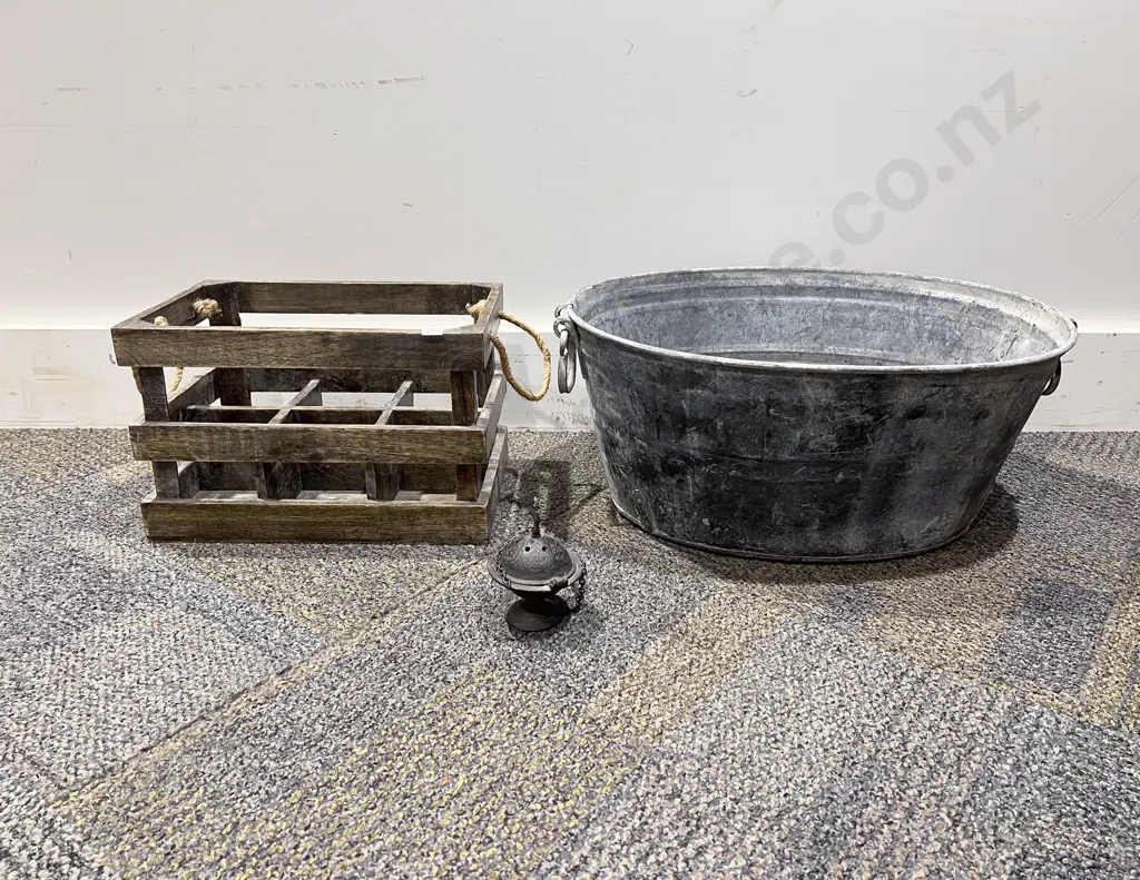 Aluminium Wash Tub & Vintage Crate Image 1++