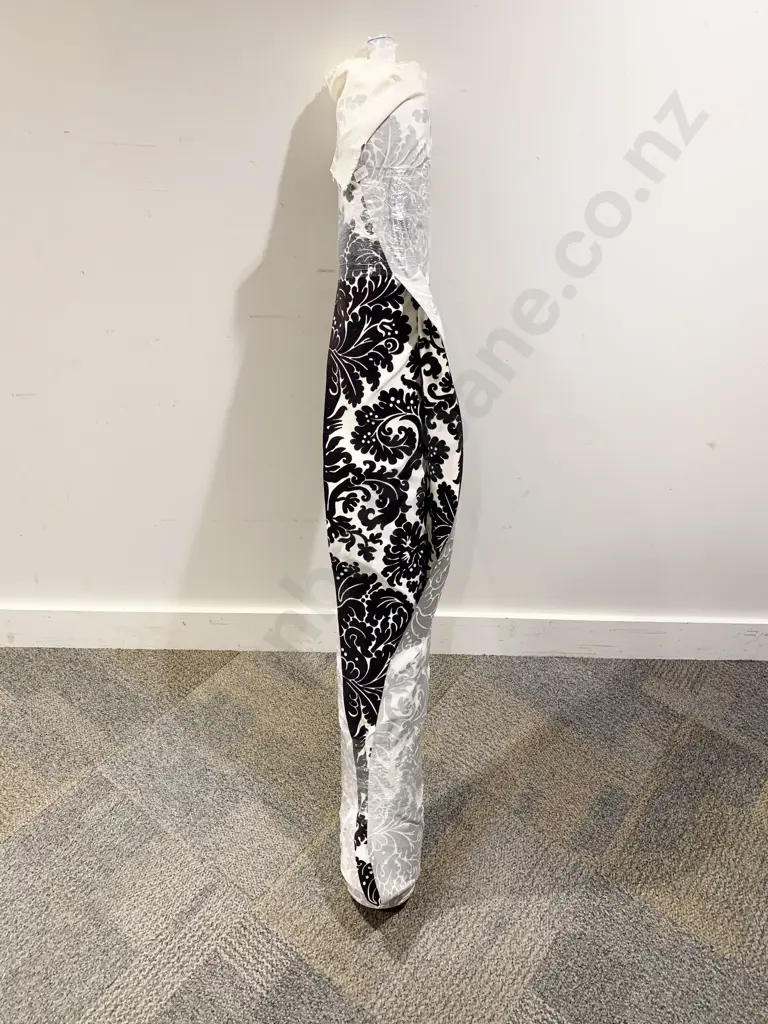 Bolt of Furnishing Fabric Image 1++