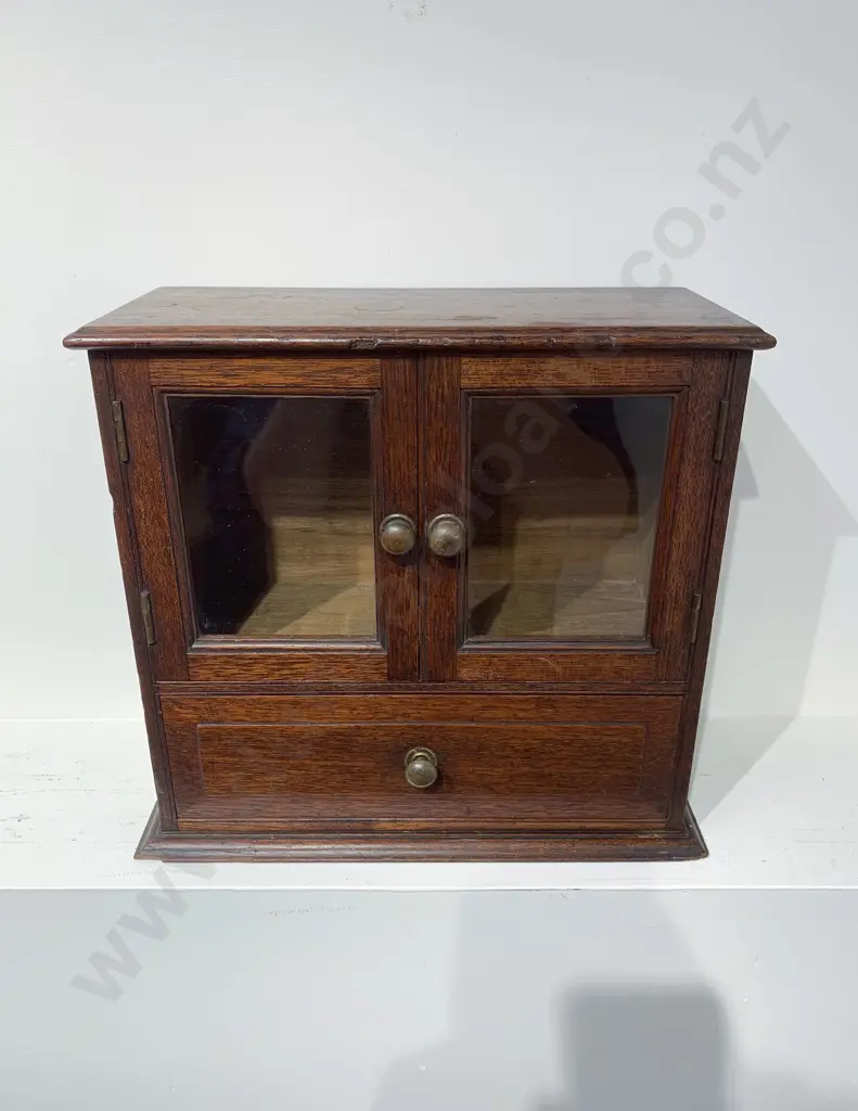 Small Mahogany Single Drawer Cabinet Image 1++