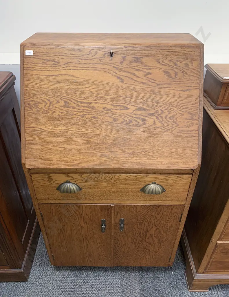 Oak Writing Bureau Image 1++