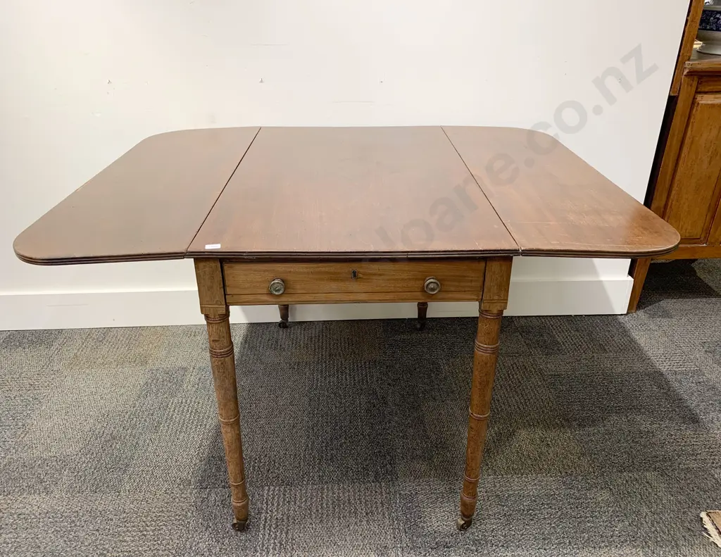 Regency Mahogany Pembroke Table Image 1++