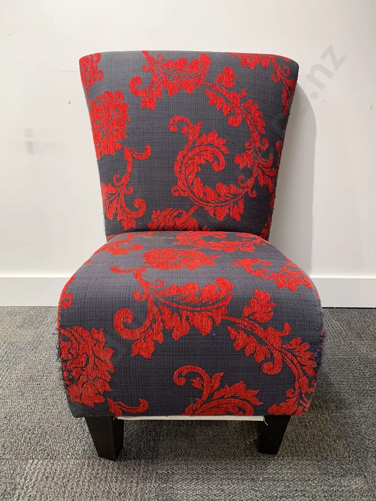 Large Upholstered Bedroom Chair Image 1++