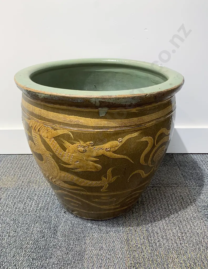 Large Dragon Pot Image 1++
