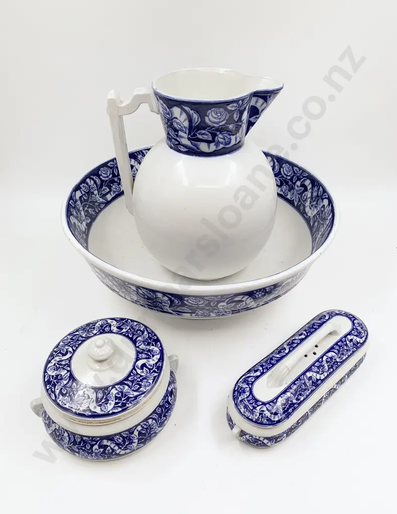 Blue & White Four Piece Wash Set Image 1++