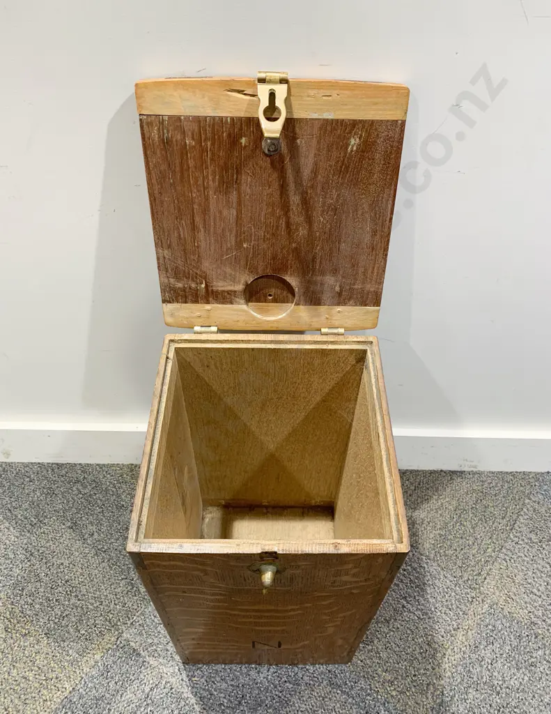Oak Storage Box Image 1++