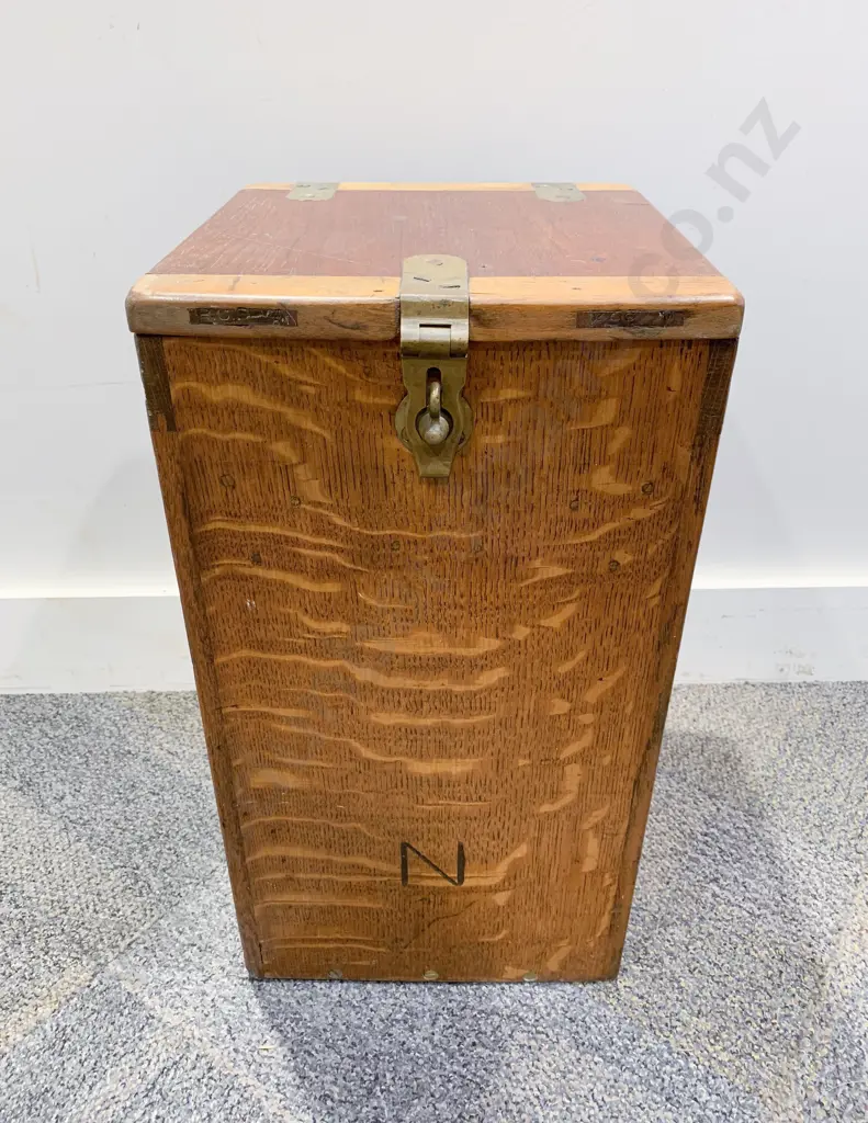 Oak Storage Box Image 1++