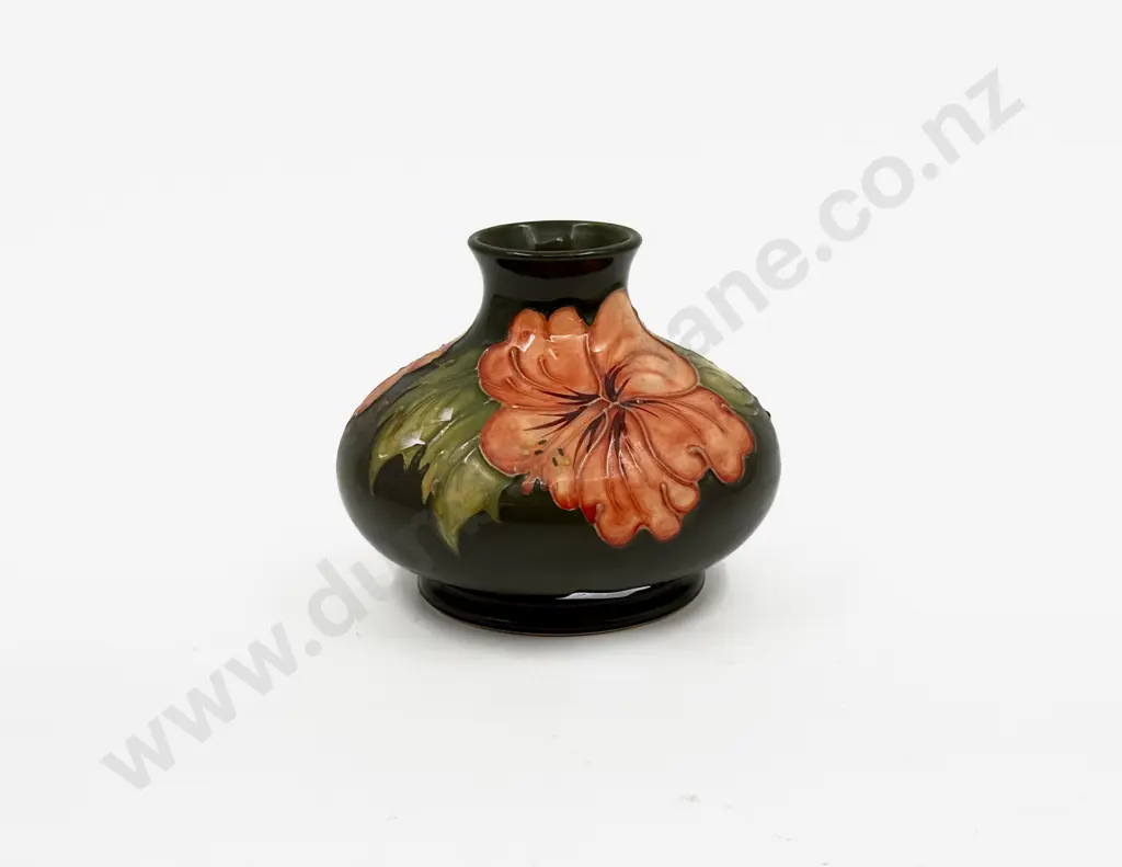Walter Moorcroft C1970 Hibiscus Pattern Vase Image 1++