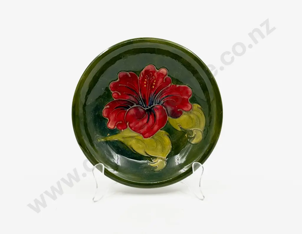 Walter Moorcroft C1983 Hibiscus Pattern Commemorative Dish Image 1++