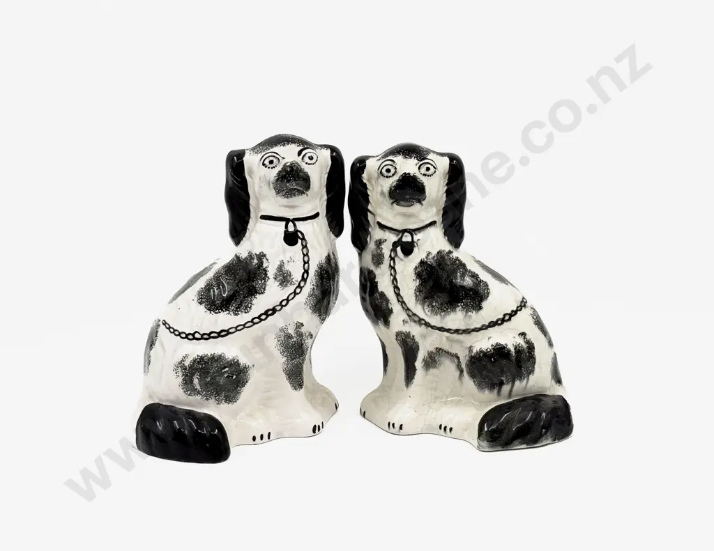 Pair Late Victorian Staffordshire Mantel Dogs Image 1++