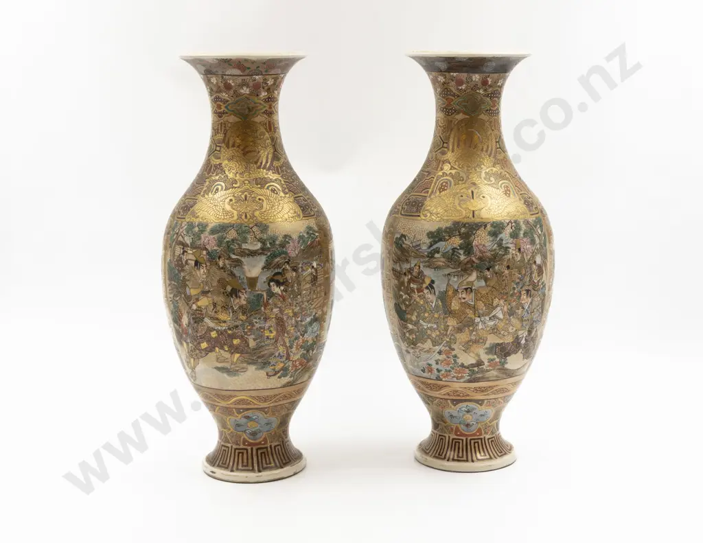 Late Meiji Period Pair Satsuma Vases Image 1++