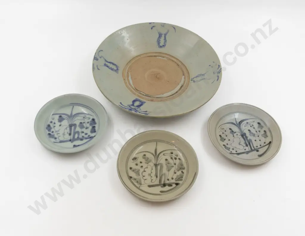 Provincial Ming Underglaze Blue Four Dishes Image 1++