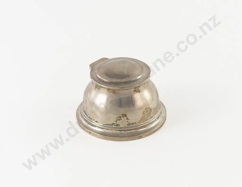 Geo V S/S Capstan Inkwell Image 1++