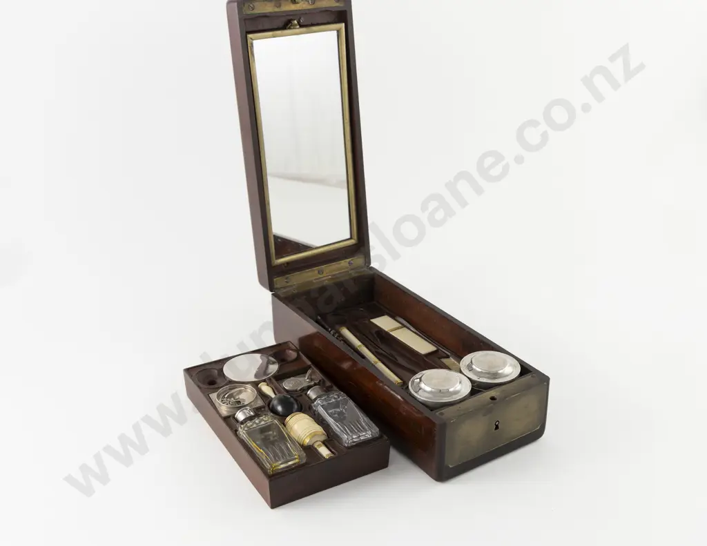 A Rare & Superb Quality Mid C19th French Mahogany Cased Necessaire Vanity Set Image 1++