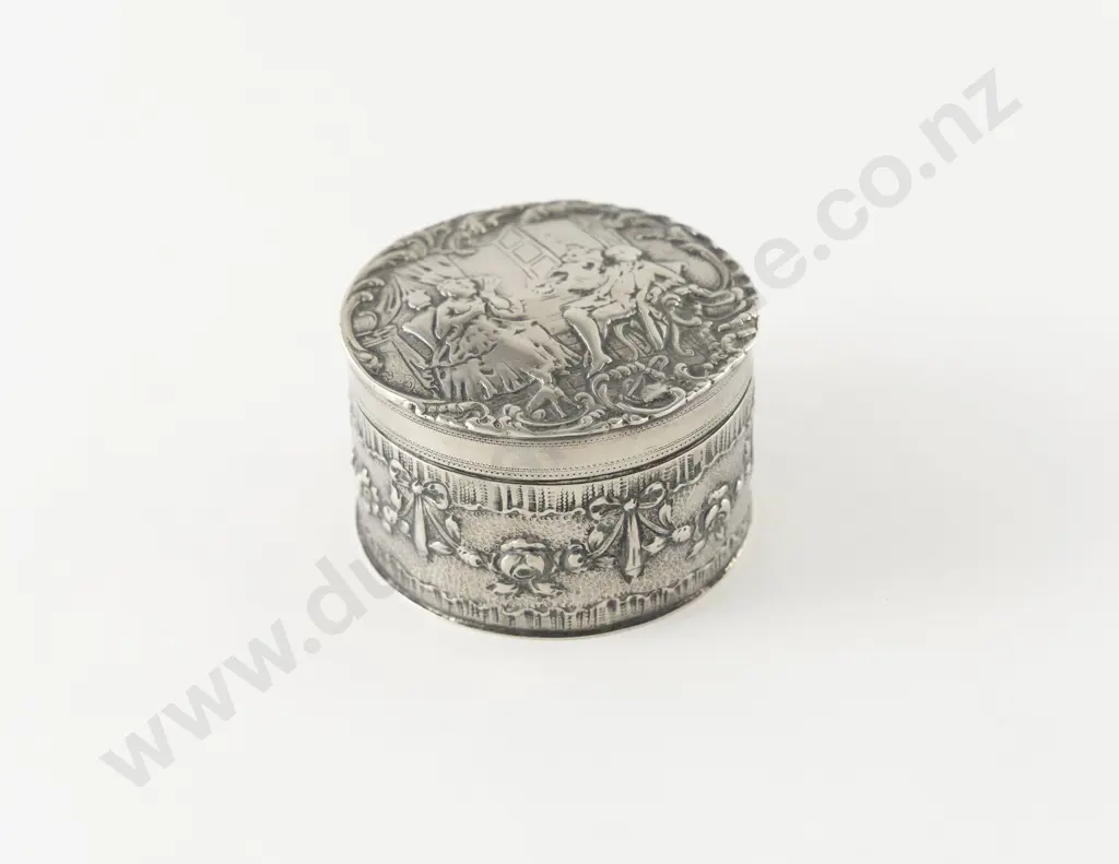 Continental .930 Silver Jewellery Box Image 1++
