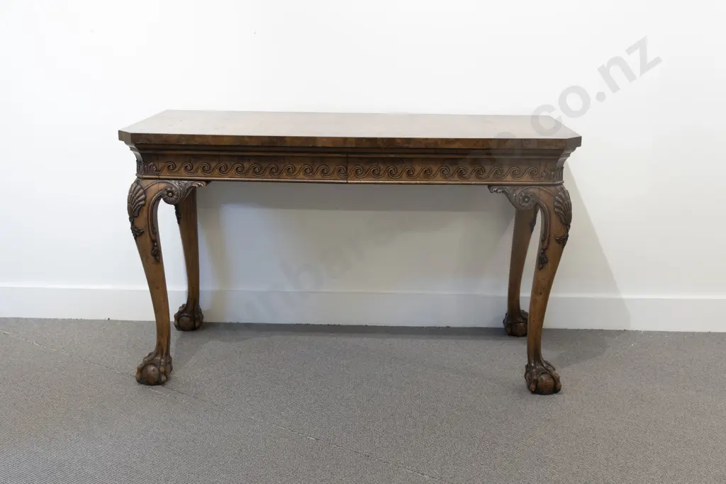 Fine Quality Pair of George III Style Mahogany Walnut & Yew Side Tables by George Jetley of London Image 1++