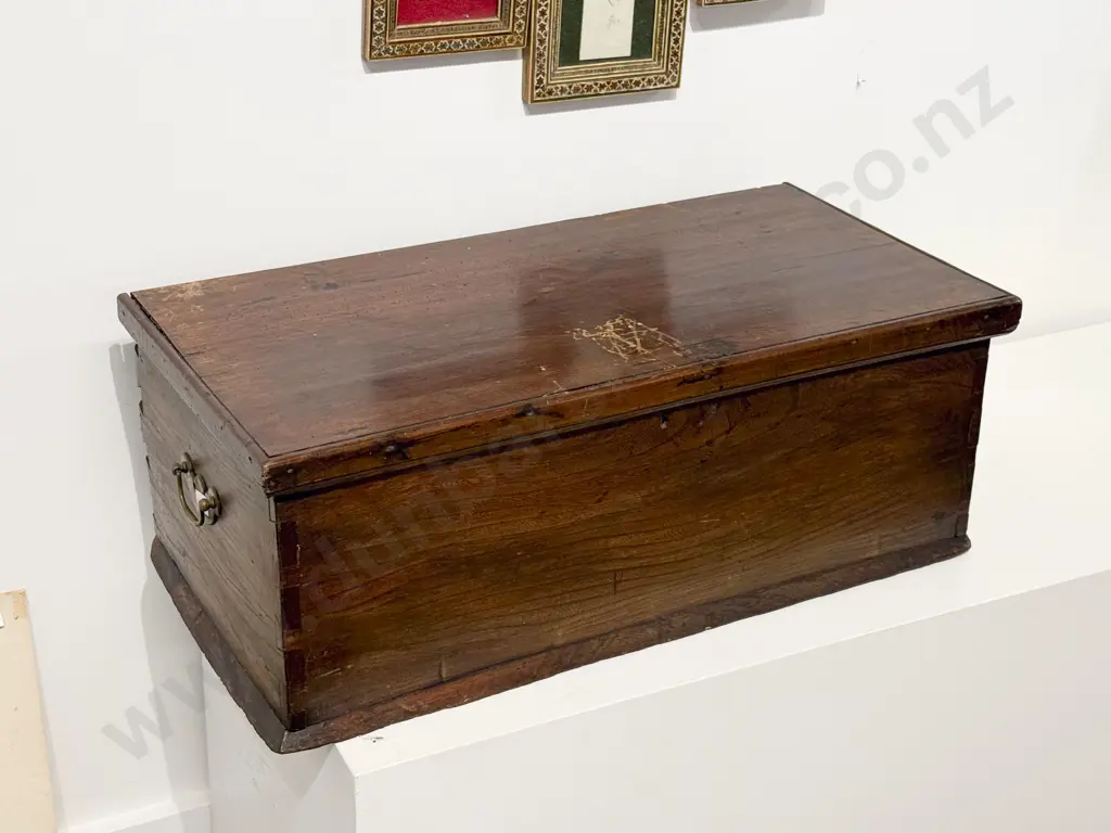 George III Elm Trunk Image 1++