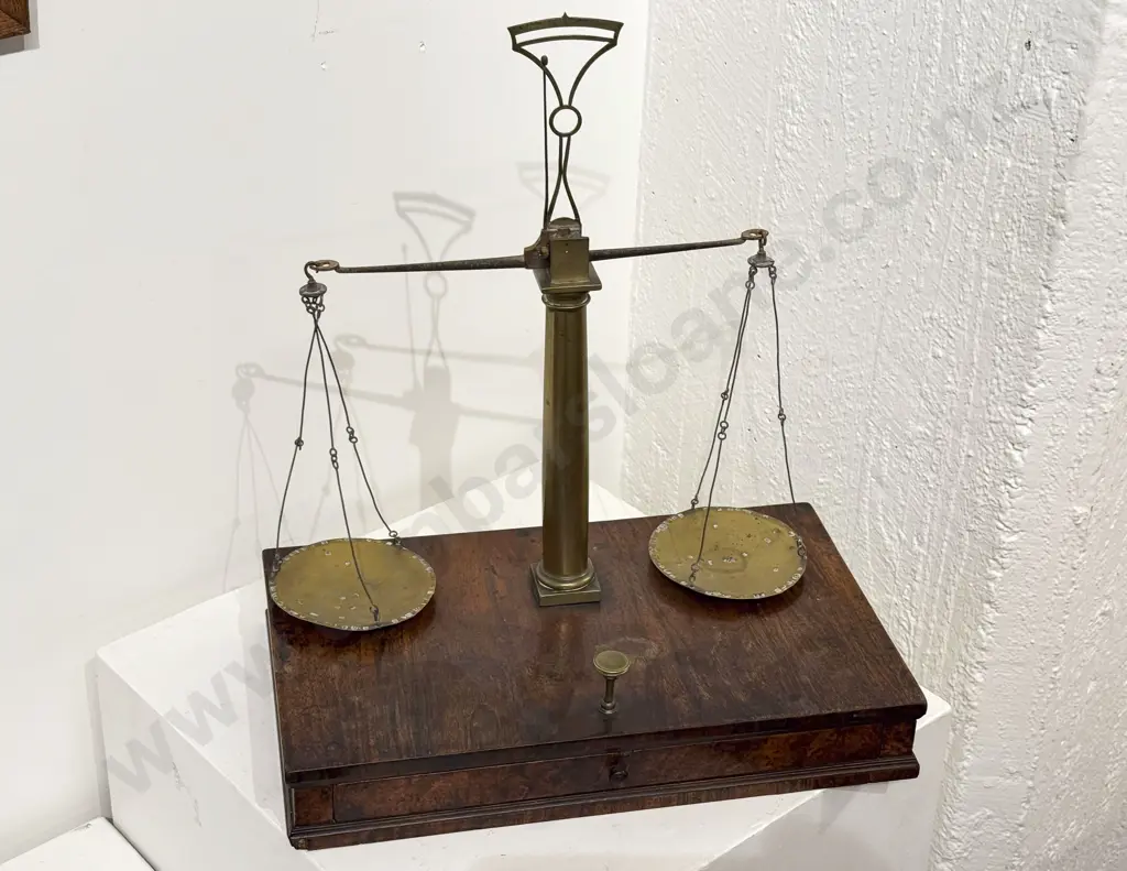 Set C19th Brass Beam Scales & Weights Image 1++