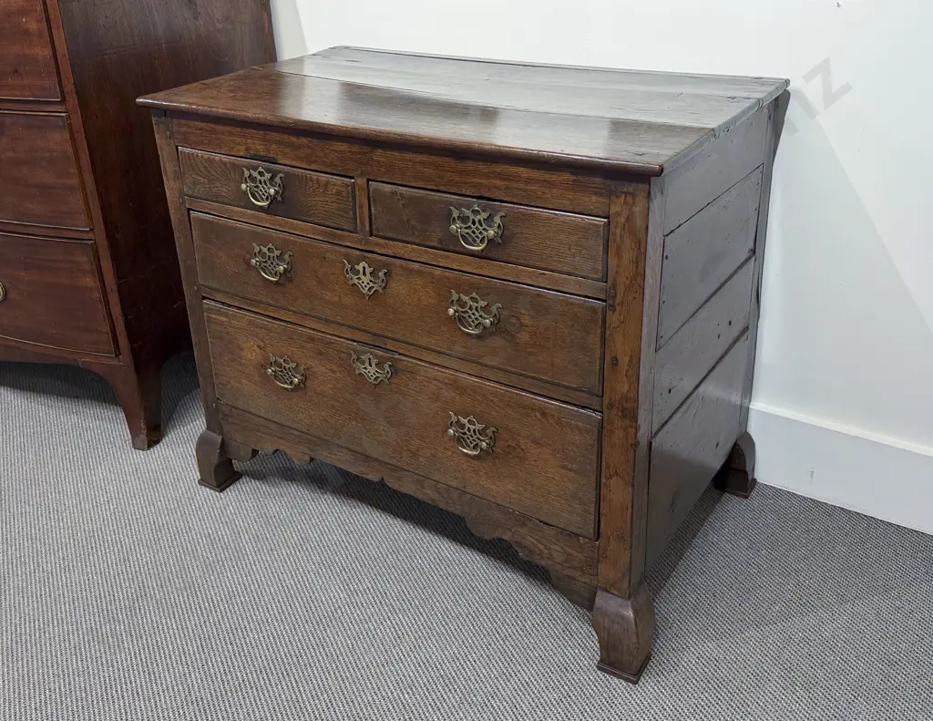 C18th European Oak Chest of Drawers Image 1++