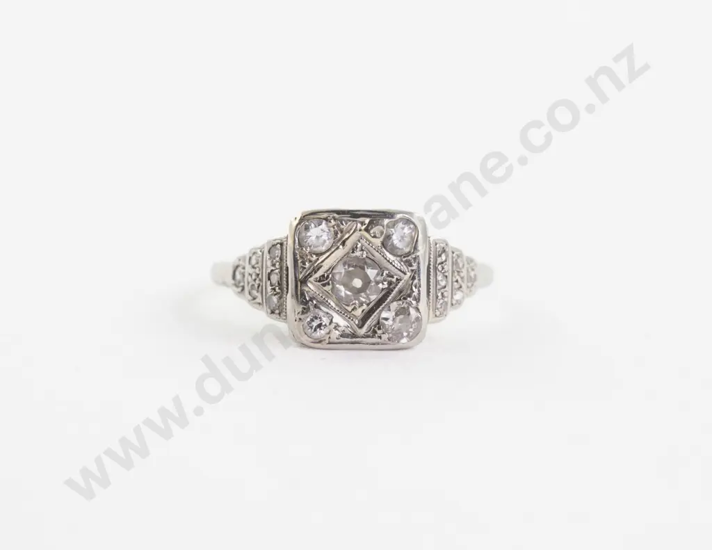 Art Deco 9ct White Gold 17stone Diamond Cluster Ring Image 1++