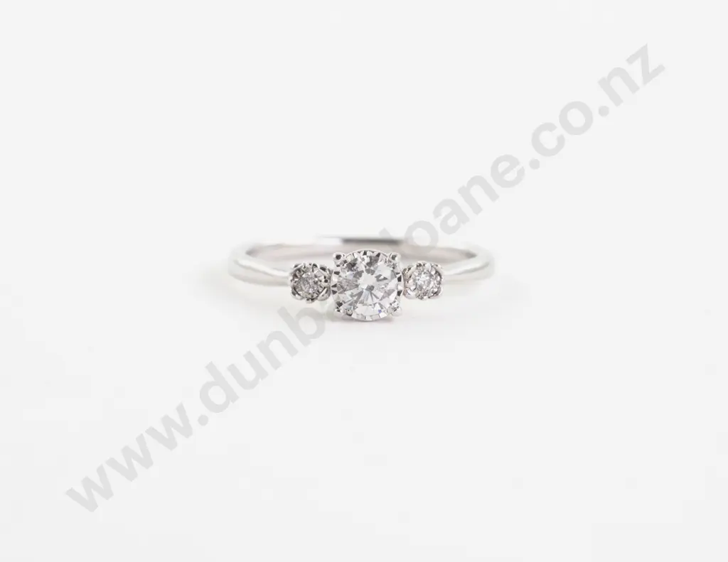 10ct White Gold Three Stone Diamond Ring Image 1++