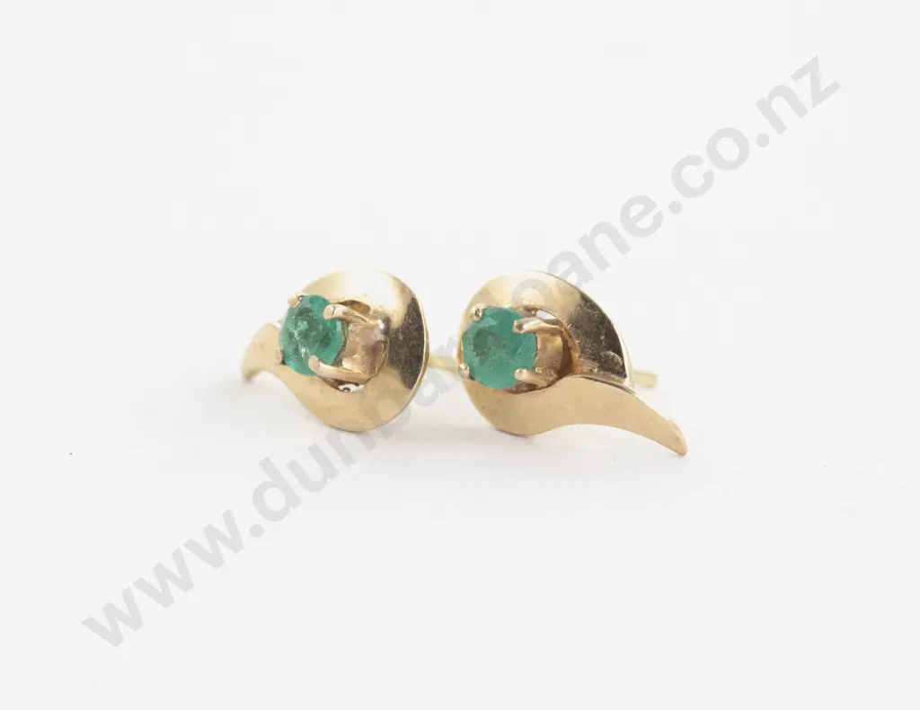 Pair 14ct Single Emerald Stud Earrings Image 1++