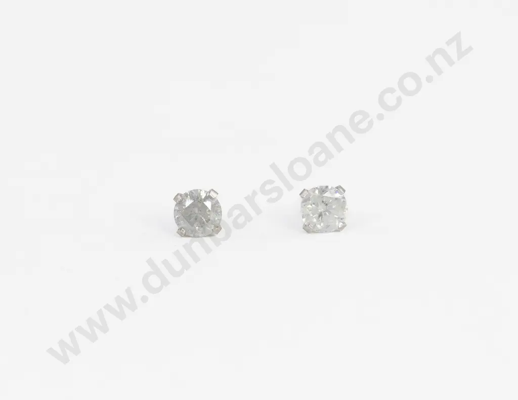 Pair 14ct White Gold Diamond Stud Earrings Image 1++