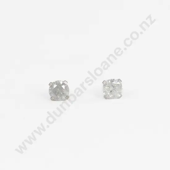 Pair 14ct White Gold Diamond Stud Earrings