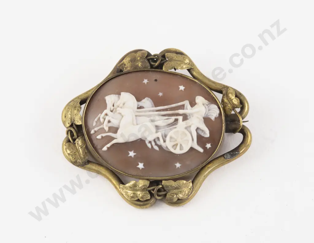 Victorian Gold Plated Classical Cameo Brooch Image 1++
